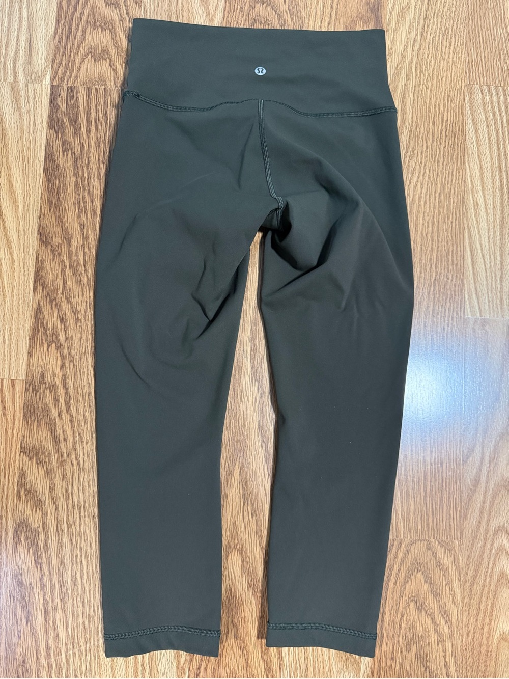 Lululemon olive green Lululemon Wunder Train Hi-Rise Leggings size 6